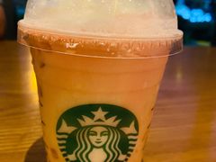 -星巴克(青浦宝龙店)