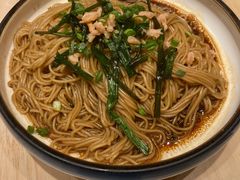 葱油拌面-弄堂小笼包(西青中北永旺购物中心店)