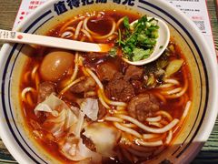 招牌红煨牛腩粉-鑫花溪牛肉米粉(苏州中心店)