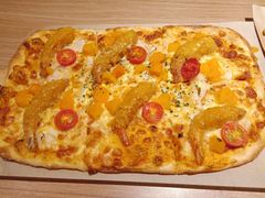 金沙咸蛋黄大虾比萨-必胜客(鑫乐汇店)