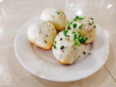 -老西白点心店