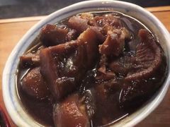香菇猪蹄-新记肉骨茶