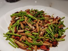 -梁家大院•农家菜(昆山会展中心店)