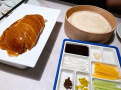大董官方授权酥不腻烤鸭-船歌·鱼水饺青岛菜(闽江二路店)