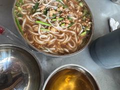 -正宗杨记普洱酸醋米线(总店)
