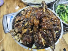 -大眼强五杯鹅·桑拿鸡煲