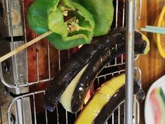 -哈尔滨小酒馆·鲜肉现穿自助烧烤(康新花园店)
