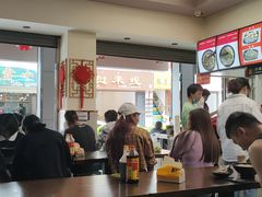 大堂-沈记土鸡米线(七星街品牌中心店)