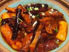 山茄子恋上年糕-吕氏焗小鲜•海鲜青岛菜(总店)