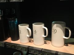 -星巴克(港汇1号办公楼店)