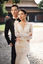 -雪中彩影婚纱摄影·微光艺术中心