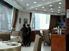 -老人和饭店(淮海中路店)