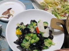 -哈啾嗨·新概念蒙餐(红星新城店)