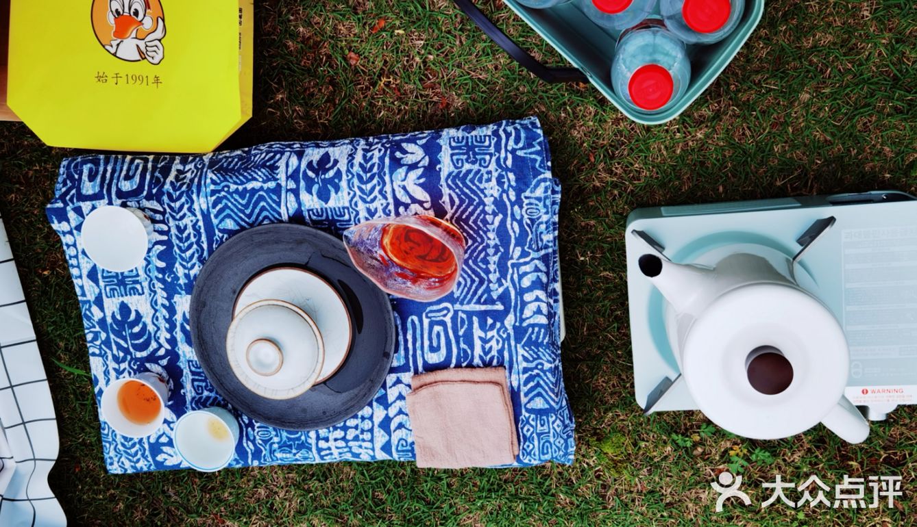 春天怎可不出去野餐煮茶呢？