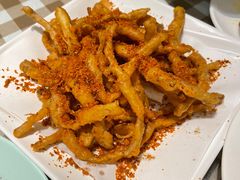 -新大咀港式茶餐厅(宝山万达店)