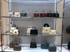 -乐蓬马歇百货公司(Rive Gauche)