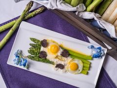 -卡佩罗意大利餐厅及酒吧Al Cappello Trattoria