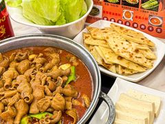 -彭记铁锅肥肠(东四总店)