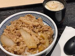 招牌和味牛肉饭-吉野家(上海美罗城店)
