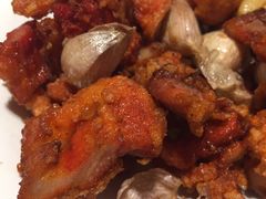 蒜香炸肉-三盅两件(百丽宫)