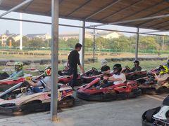 -极速星辰卡丁车赛车场(西山店)