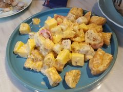 炫彩缤纷油条虾-食客堂麻婆豆腐专门店