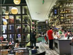 大堂-钱小奴海鲜自助黑金店(杭州滨江龙湖店)