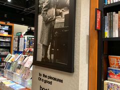-SISYPHE BOOKS西西弗书店(龙湖滨江天街店)