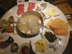 -潮牛壹号鲜牛肉火锅(新亚太店)