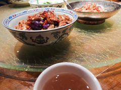 -洞庭土菜小炒馆(易发广场店)