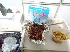 -老黄记手撕烤兔(玉林街店)