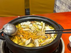 -菌之家·专业纯野生菌火锅·特色炒菌