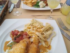 -ResTaurAnt S'ZWILLING Stuebel