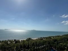 -三亚湾海居铂尔曼度假酒店