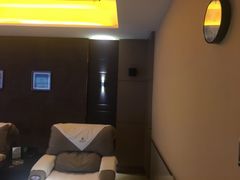 -金色印象·4K影院式足体养生(南坪桃源店)