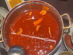 -叶芭蕉·铜锅酸汤牛肉(高铁吾悦店)