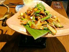 -云海肴·汽锅鸡·云南菜(天山百盛优客店)