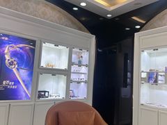 -现代眼镜批发城(台东三路店)