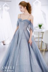 -艾米丽婚纱礼服