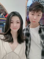 -BULB STUDIO 巴柏明星发型工作室