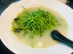 上汤豆苗-川里谈·川味小馆(北京路店)