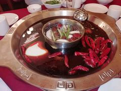 鸳鸯锅-山城年华老火锅(玉林店)
