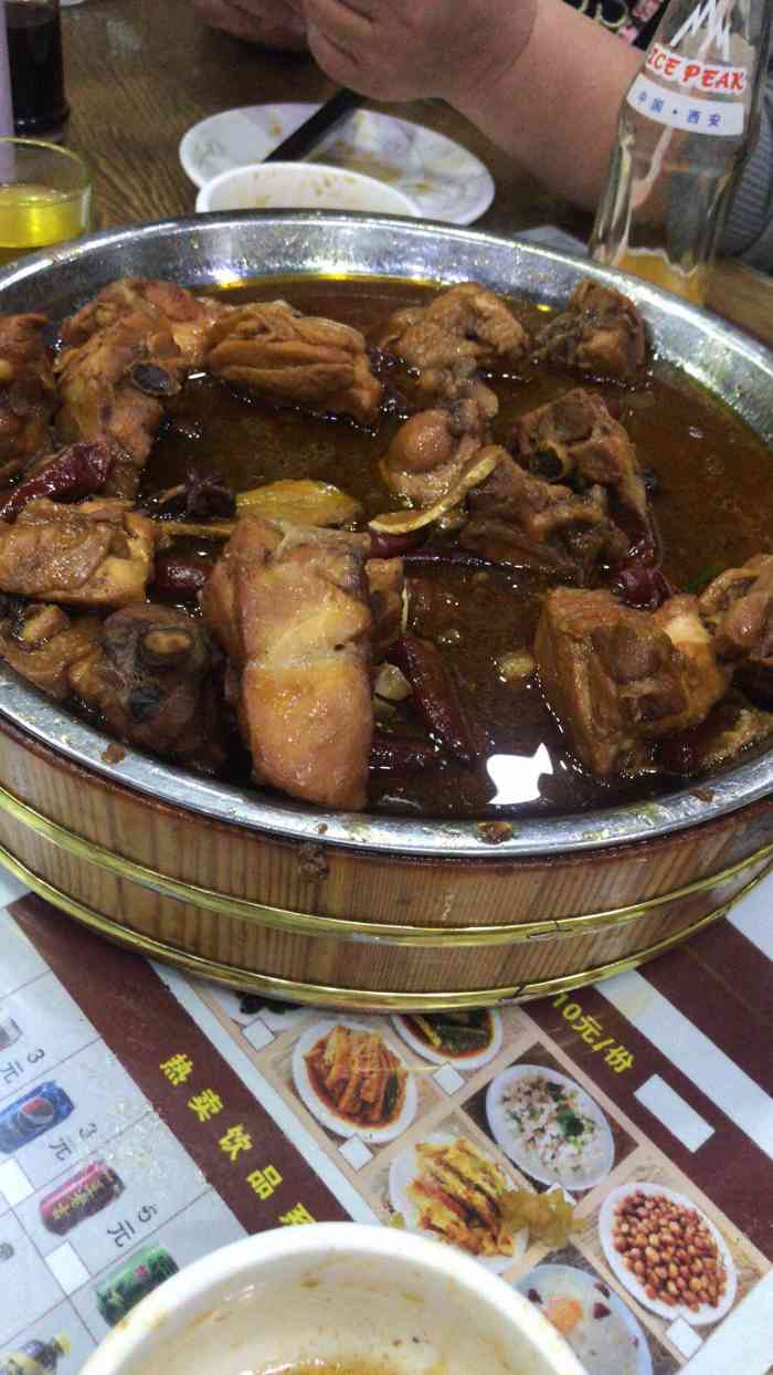 福园老虎大盘鸡(新绛店)-"大盘鸡这个菜虽然源自新疆,是个新疆菜,或.