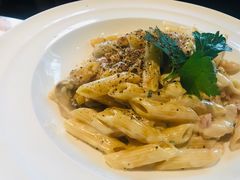 鸡肉蘑菇培根斜管面-安妮意大利餐厅(国贸店)