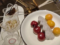 -海派悦庭·海胆烧麦·新融合菜(凯德广场店)