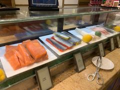 -大中华希尔顿酒店-念自助餐·嗨啤·小龙虾