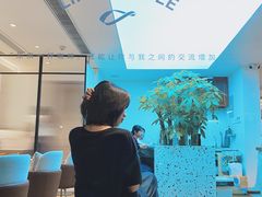 -Line 咖啡(石厦花园店)