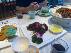 -大城小院饭店(博隆广场虹桥店)