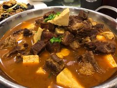 -大鸭梨烤鸭店(金顶街店)