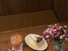草莓糯米蛋糕-野路甜点铺(松柏路店)